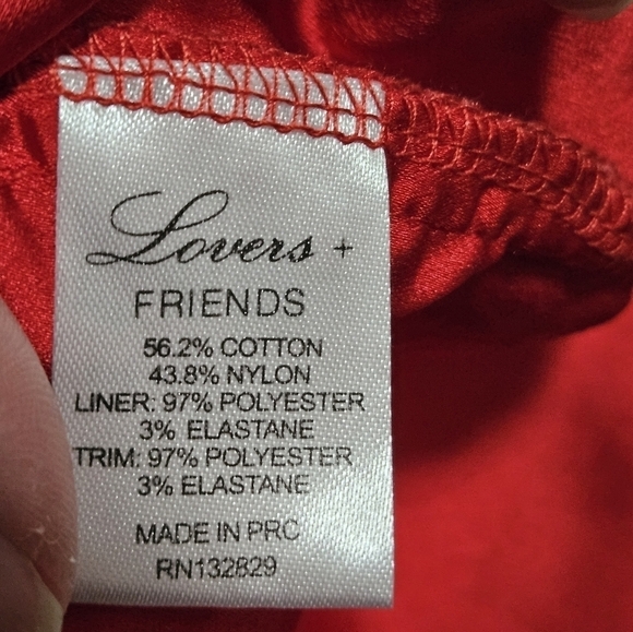 Lovers + Friends with lace overlay size xs - Picture 8 of 15